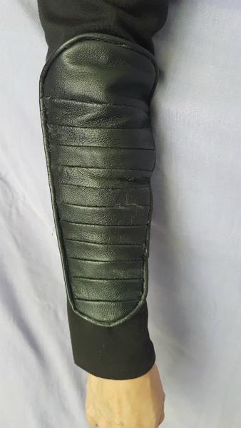 Barriss-Asajj-Disguise-ForearmRef