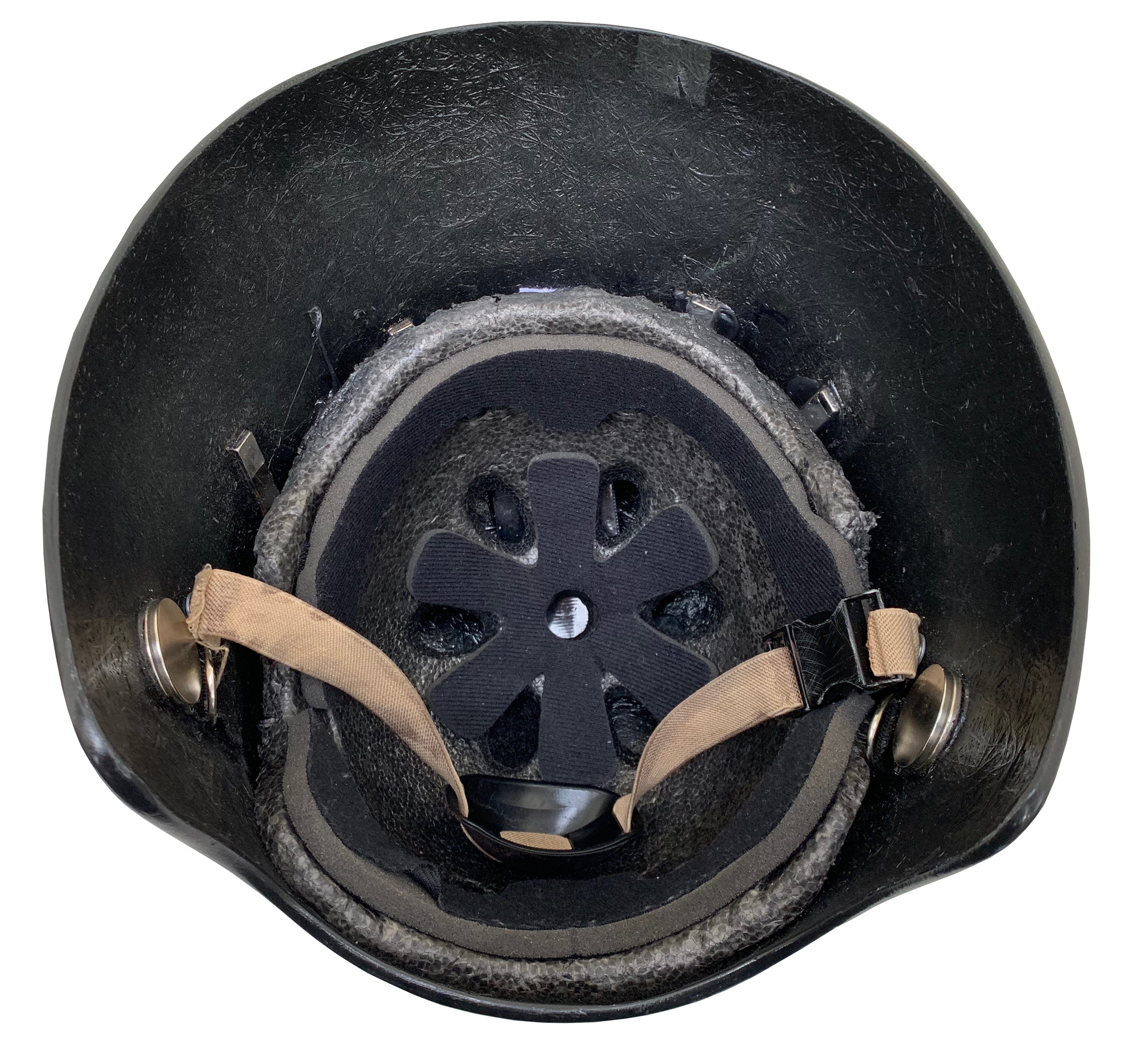 Tx_mud_helmet_interior