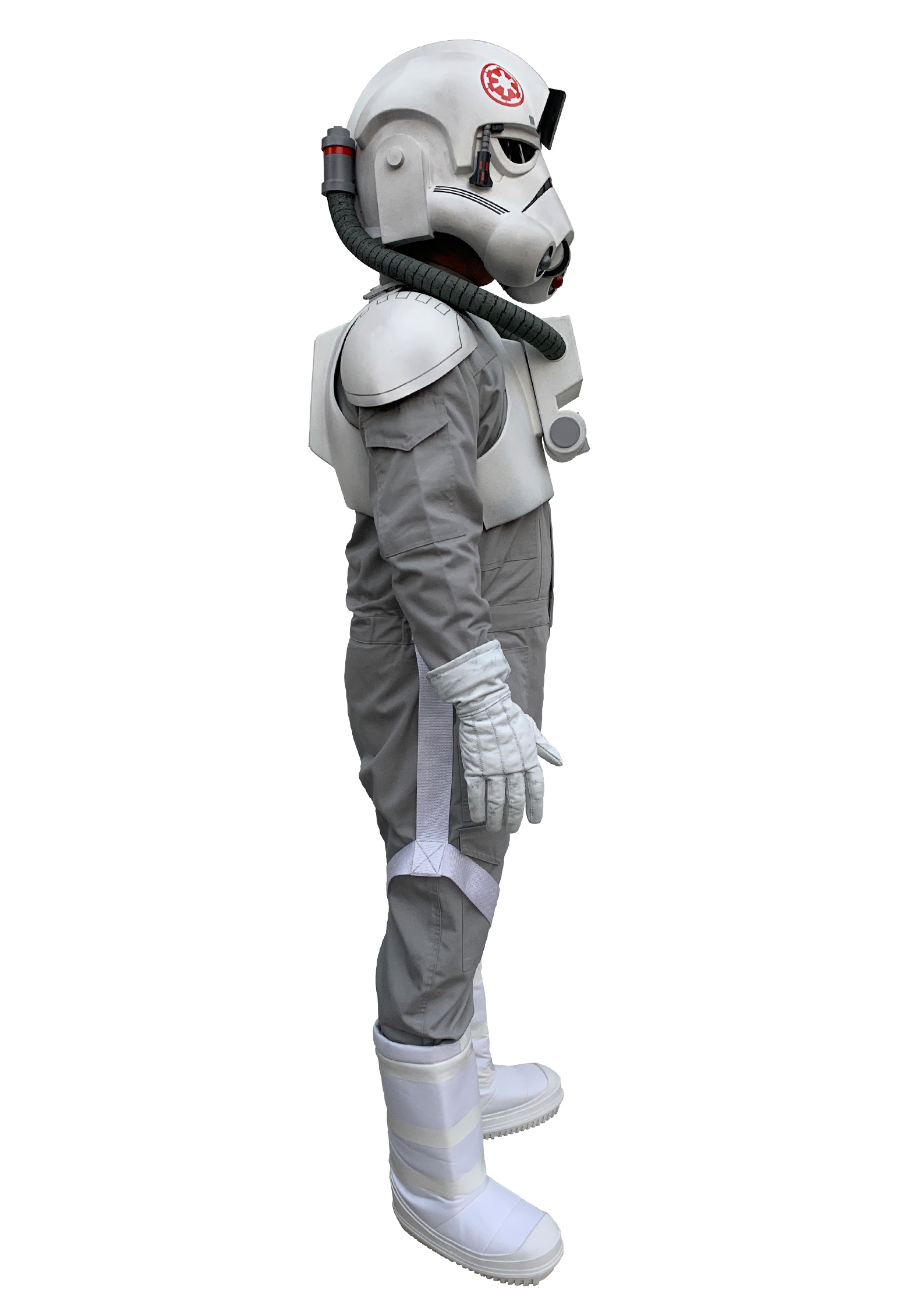 AT-AT_Driver_SWR_Full_Right