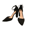 DZ_qira_CD_shoes