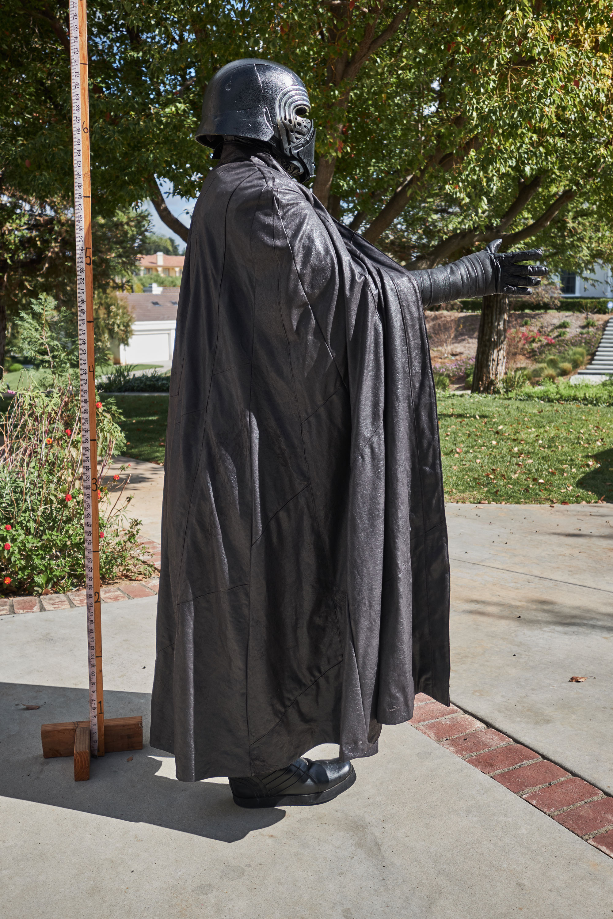 Kylo_ep8_model2