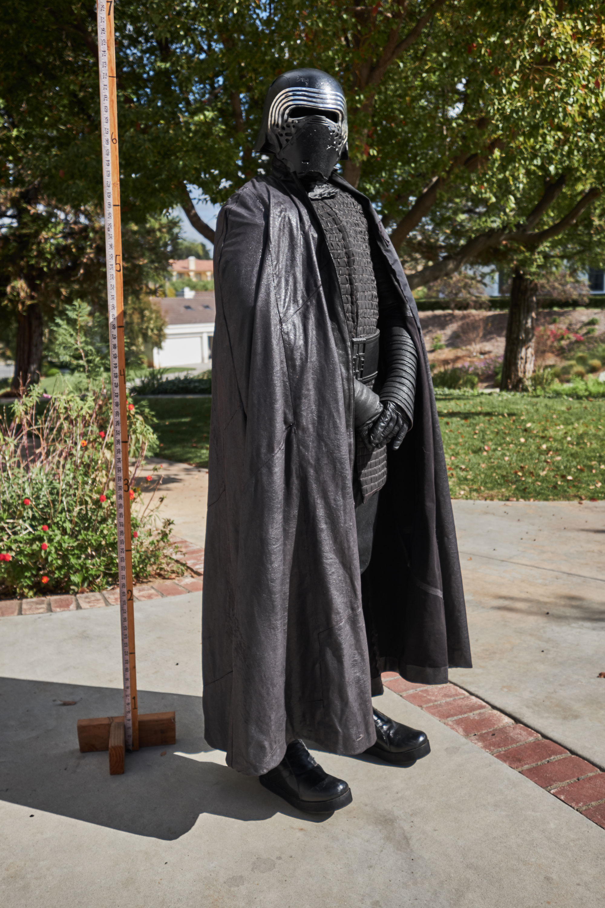 Kylo_ep8_model3
