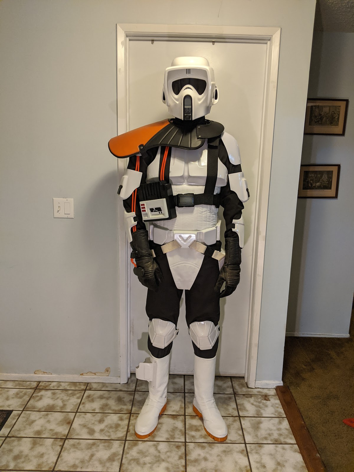TB_jfoscout_Front_with_pauldron